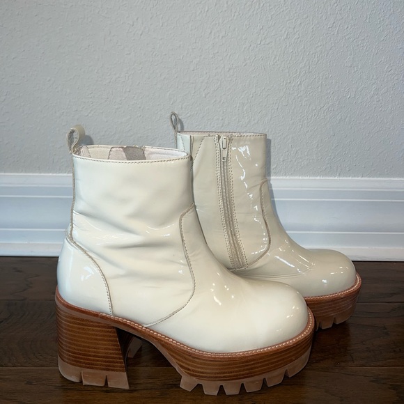 Jeffrey Campbell Quavo White Boots - Picture 3 of 10